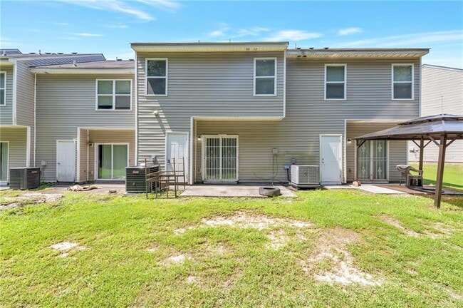 Building Photo - 2306 Bigwood Trail