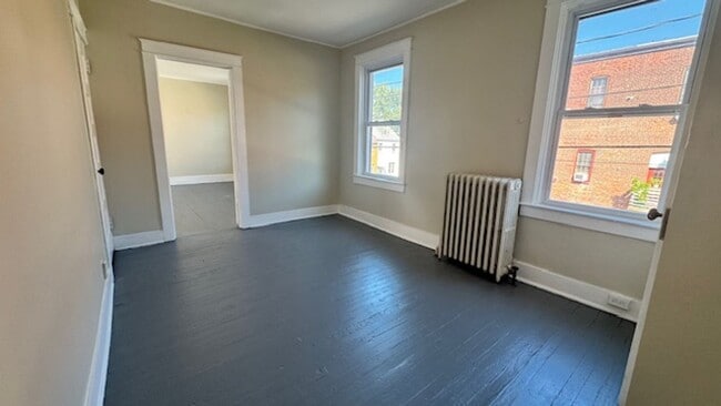 Building Photo - 116 N Marshall St