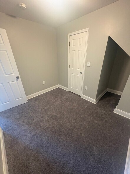 Building Photo - 3508 Woodbrook Ave