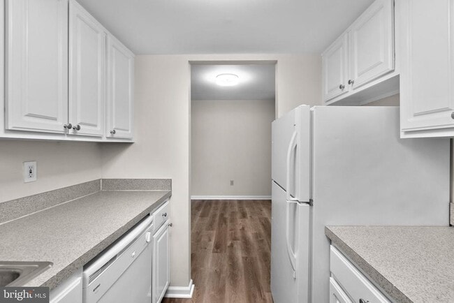 Building Photo - 3614 Court House Dr