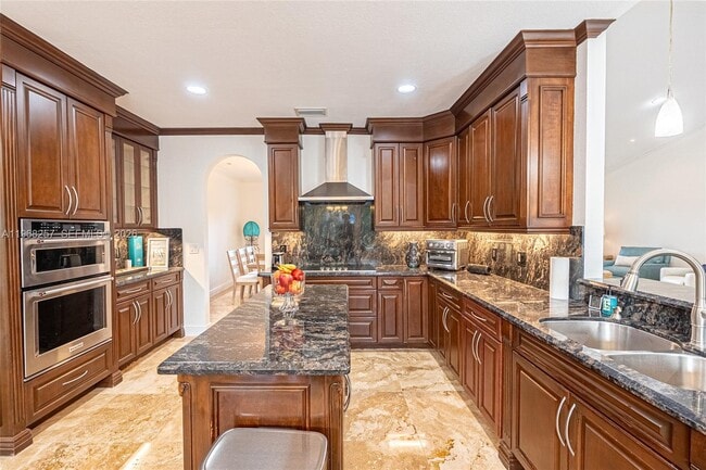 Building Photo - 8235 NW 157th Terrace