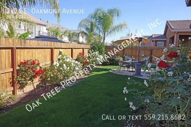 Building Photo - 2426 E Oakmont Ave