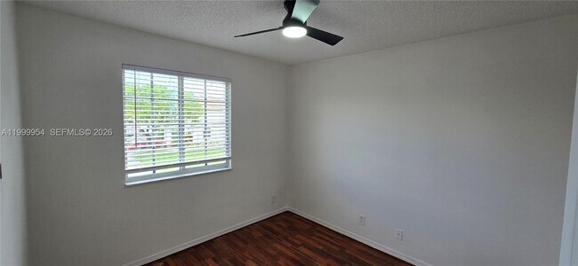 Building Photo - 1455 SW 48th Terrace