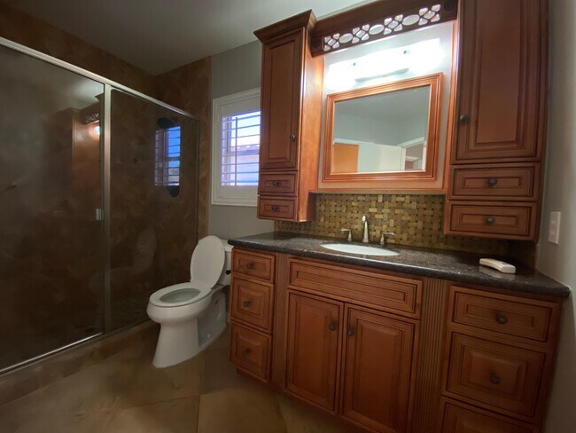 Building Photo - 4624 Checker Way