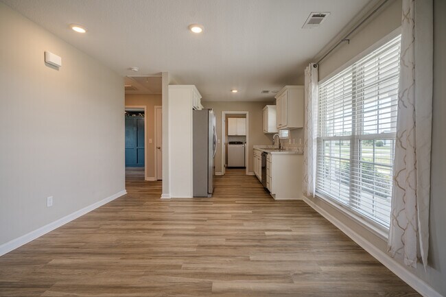 Building Photo - 505 Park Pl