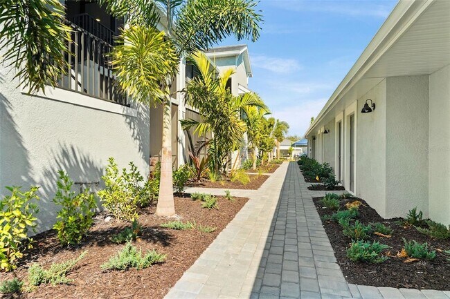 Building Photo - 19015 Scallop Lp