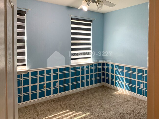 Building Photo - 2734 Macon Dr