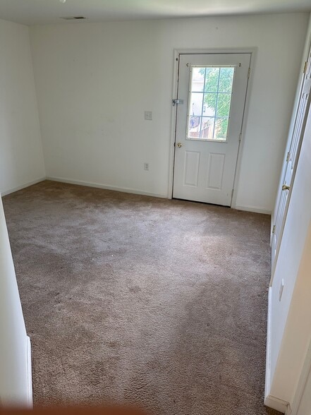 Building Photo - 91 Fuzzy Tail Dr