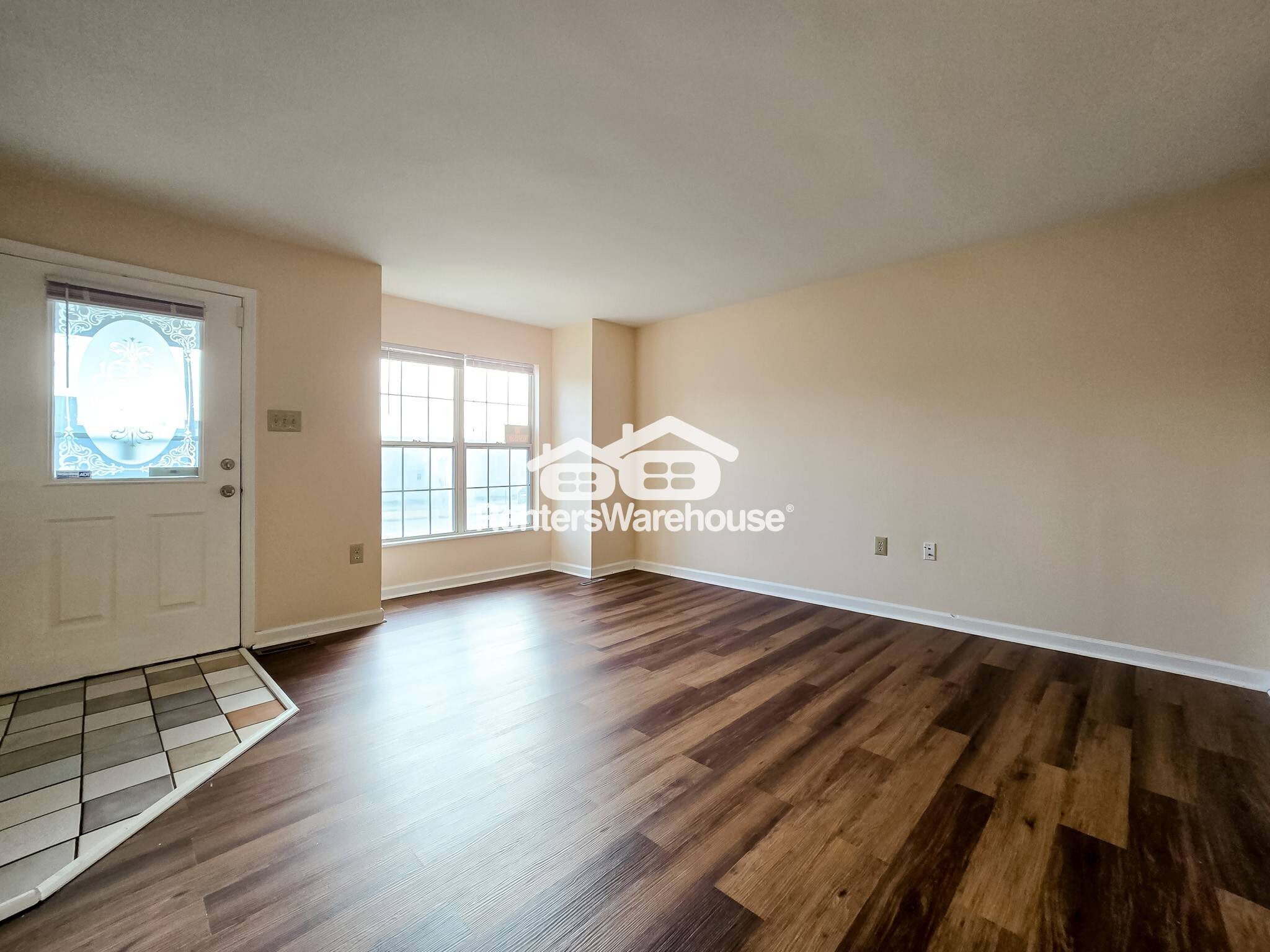 Building Photo - 813 W Leigh St