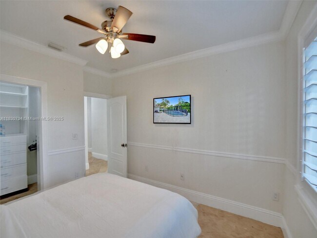 Building Photo - 12401 SW 77th St