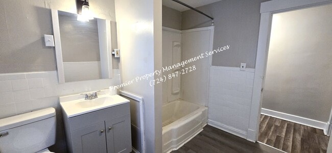 Building Photo - 199 Mills Way