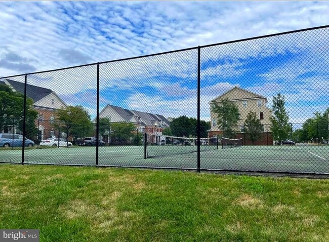 Building Photo - 5033 Softwood Ln