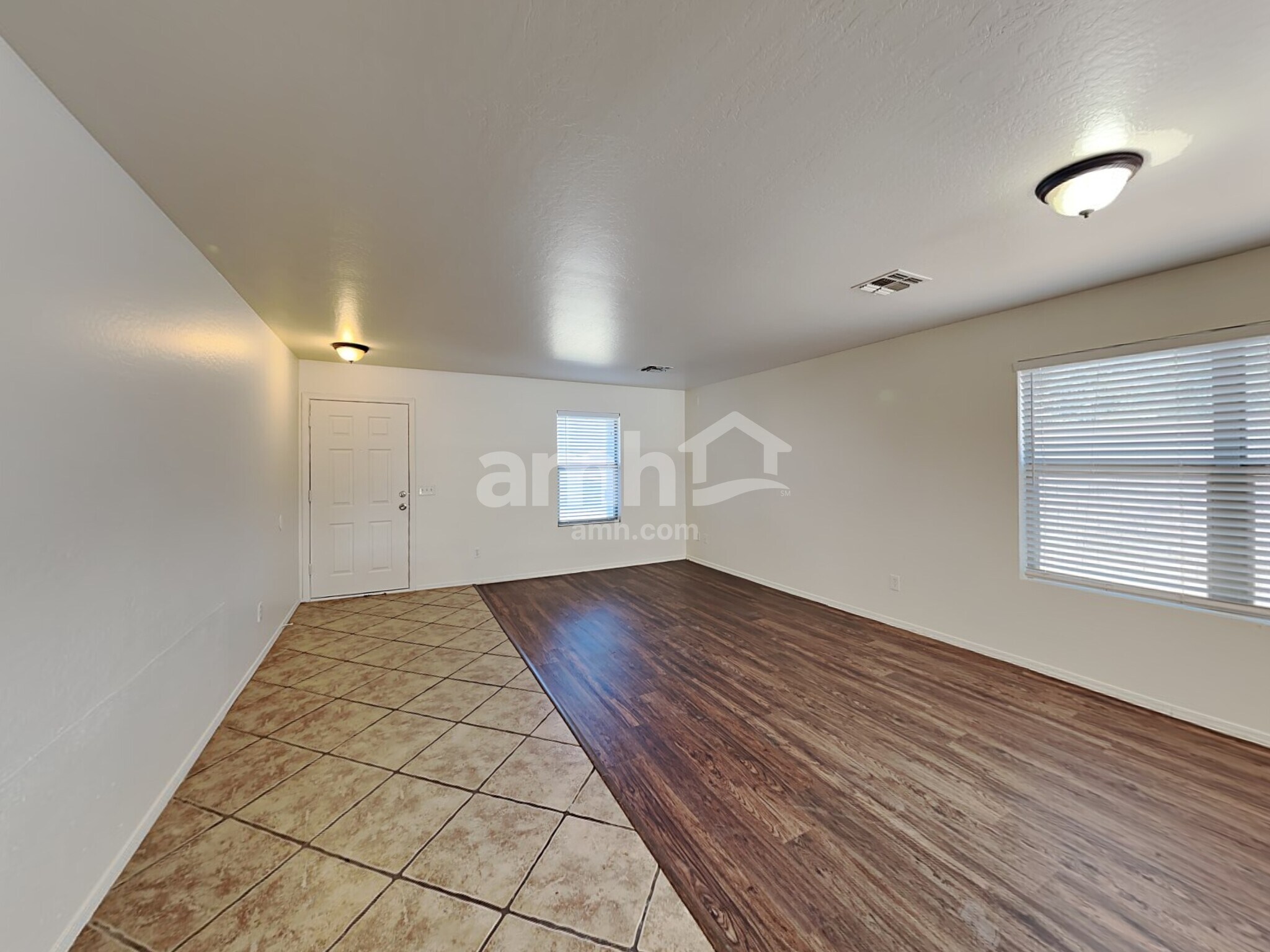 Building Photo - 15104 N 156th Ln