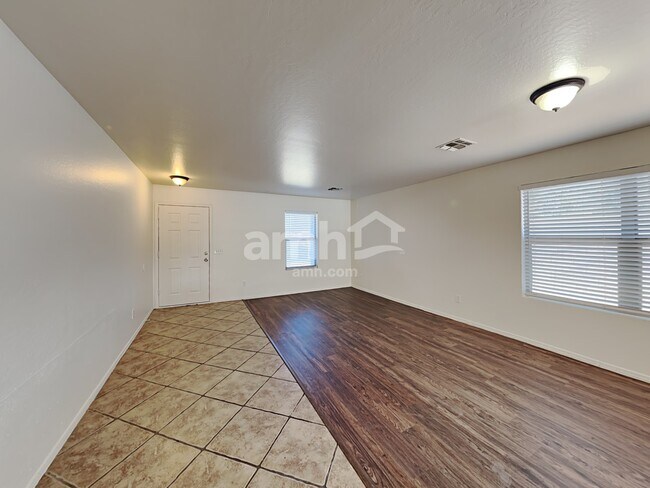 Building Photo - 15104 N 156th Ln