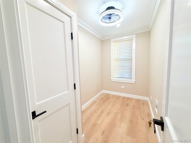 Building Photo - 59-85 57th Dr