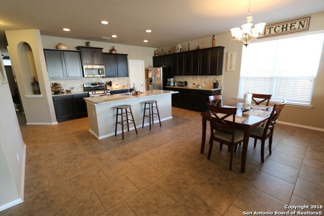 Building Photo - 618 Holliman Pkwy