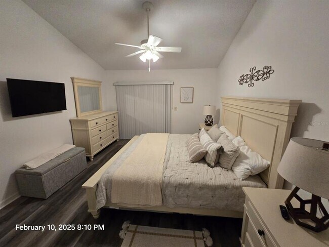 Building Photo - 2039 Royal Bay Blvd