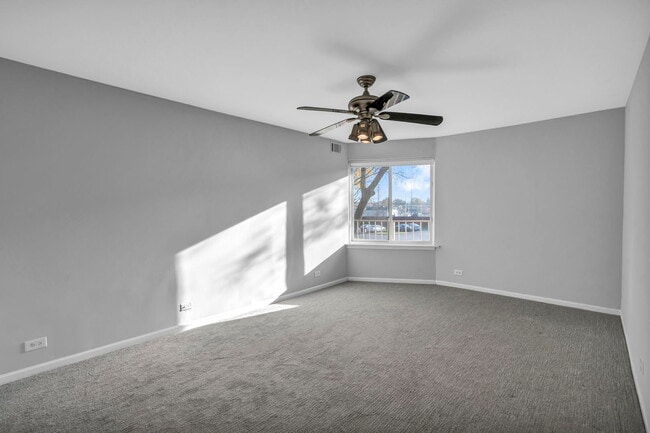 Building Photo - 5400 Astor Ln