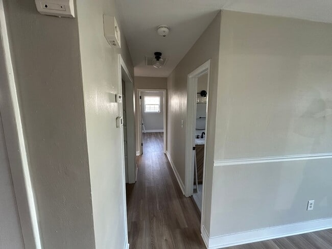 Building Photo - PRINCESS ANNE PLAZA