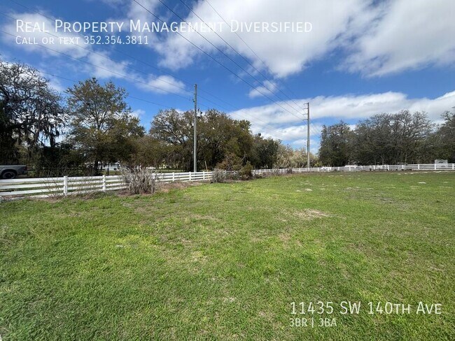 Building Photo - 11435 SW 140th Ave