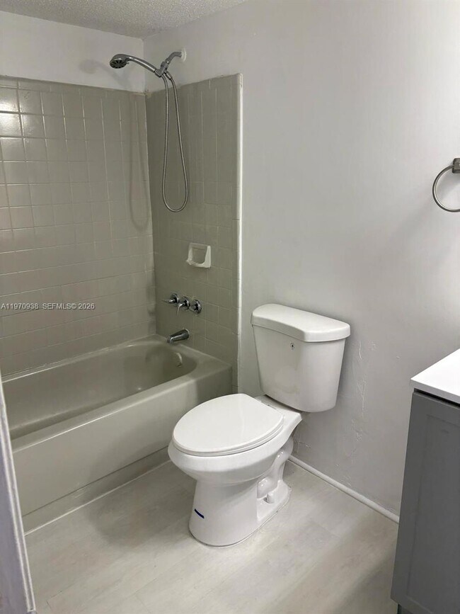 Building Photo - 4481 W McNab Rd