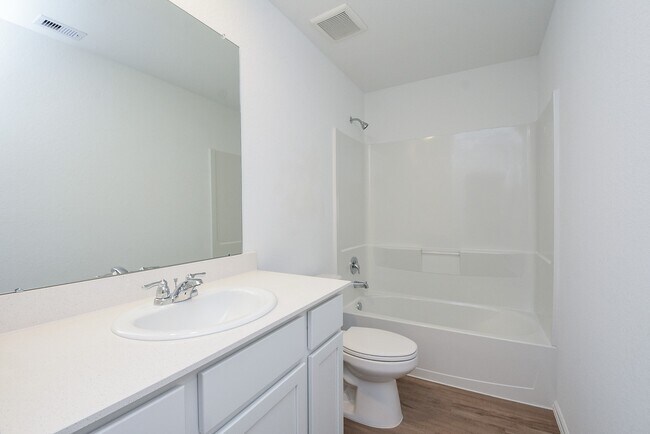 Building Photo - 18987 Panzini Dr