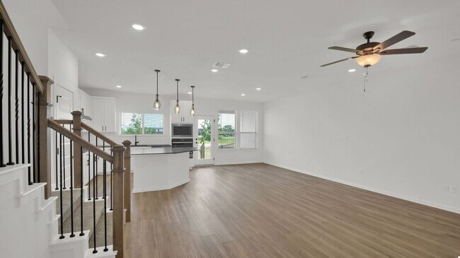 Building Photo - 2725 Woodall Dr