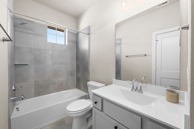 Building Photo - 308 N Spotted Fern Dr