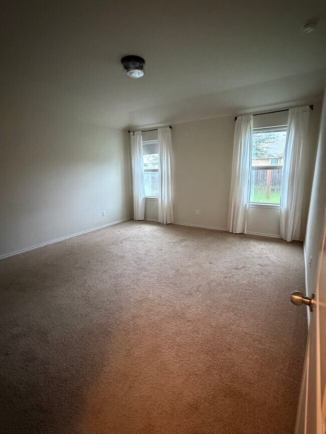 Building Photo - 124 Sage Meadows Dr