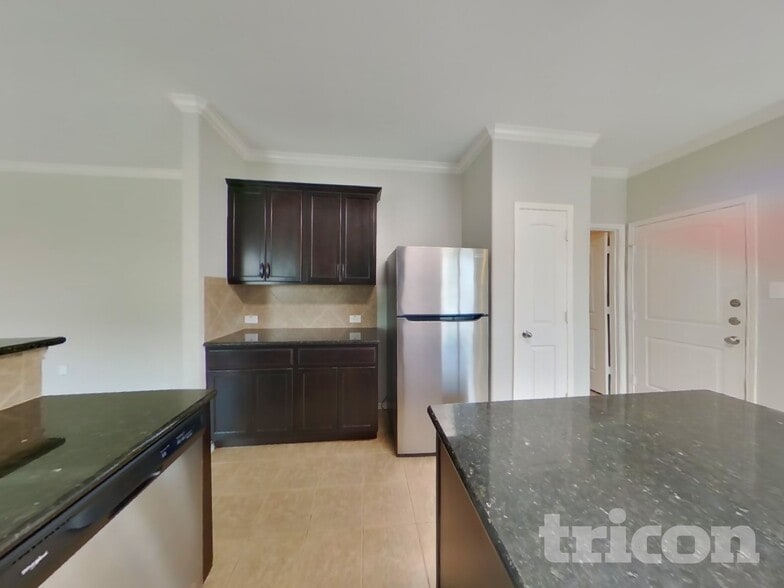 Building Photo - 9104 Sundance Trail