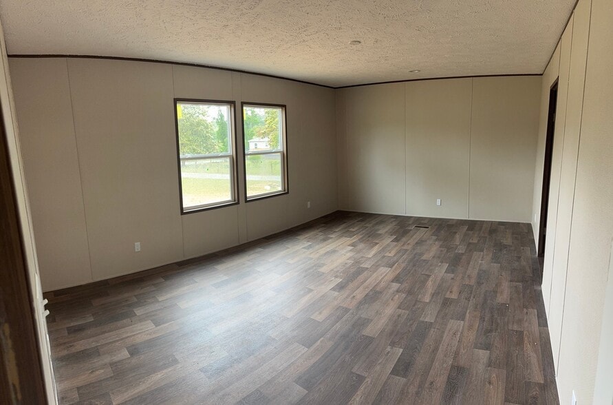Building Photo - 44 Pop Corn Dr