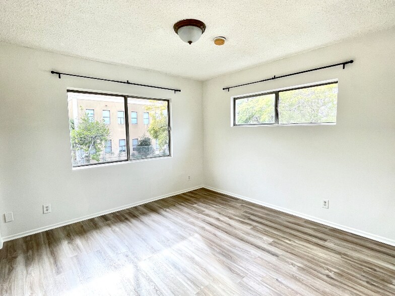 Building Photo - 9051 Cattaraugus Ave