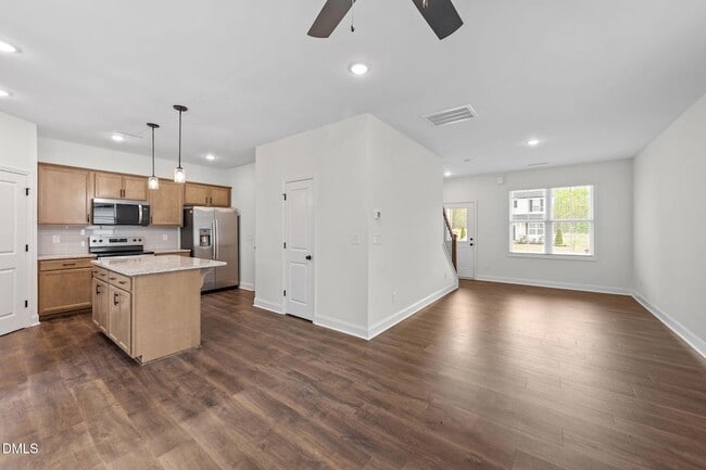 Building Photo - 360 Maidenhair Pl