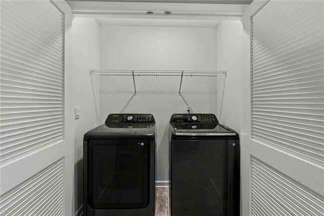 Building Photo - 2650 Axel Rdg