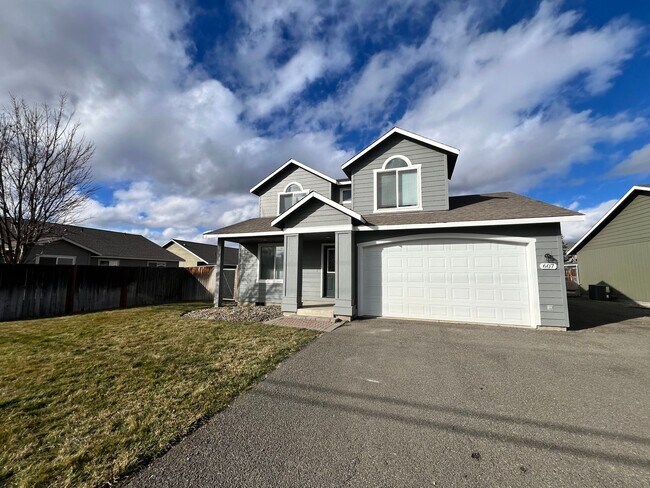 Building Photo - Fresh Paint and Flooring! Great Value and ...