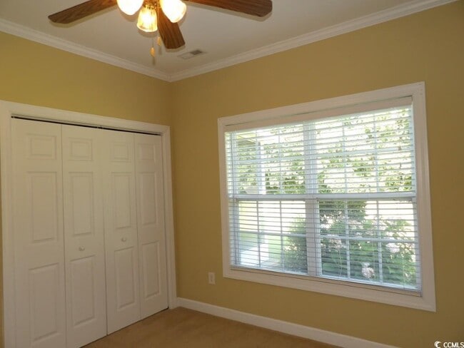 Building Photo - 124 Mesa Raven Dr
