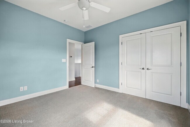 Building Photo - 8707 Featherbell Blvd