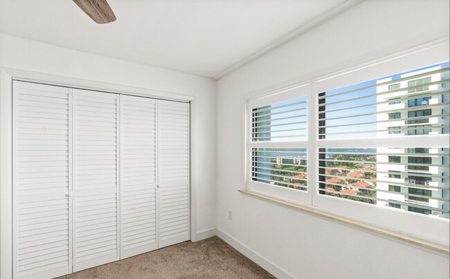 Building Photo - 3003 S Atlantic Ave