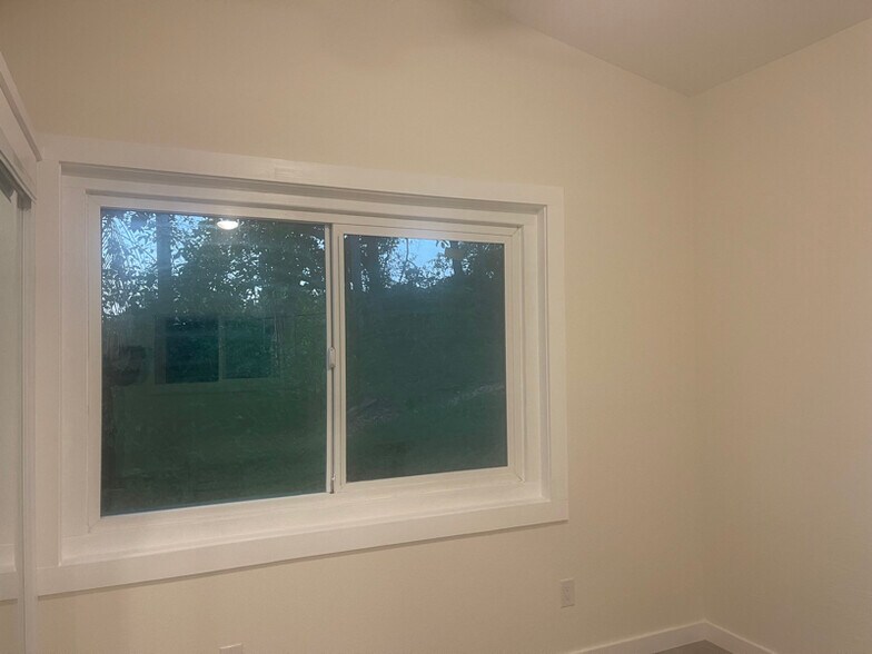 Building Photo - 82-1132-1132 Greenwell Mountain Rd