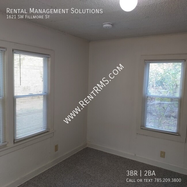 Building Photo - **MOVE-IN SPECIAL**1621 SW Fillmore St - 3...