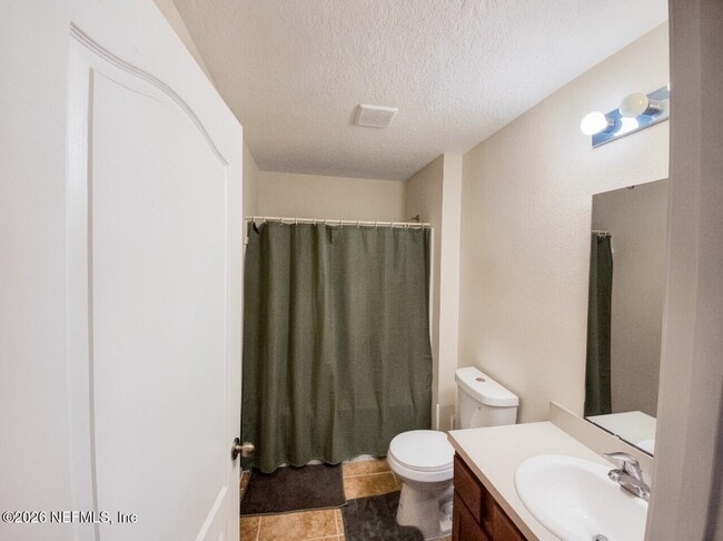 Building Photo - 45013 Amhurst Oaks Dr