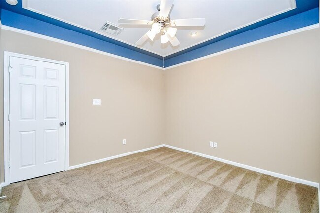 Building Photo - 20123 Jasper Oaks Dr