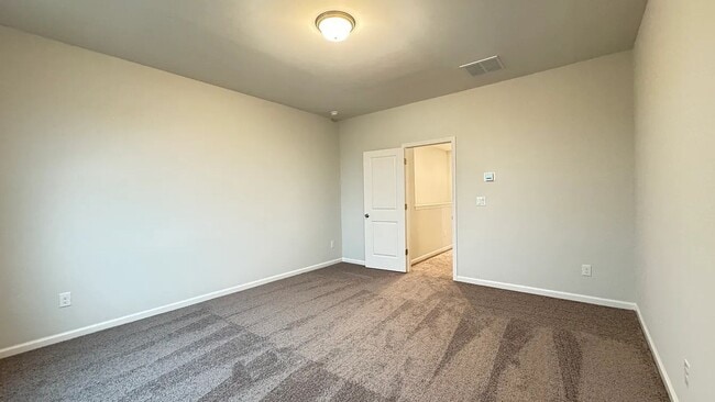 Building Photo - 2711 Stream Valley Ln NW