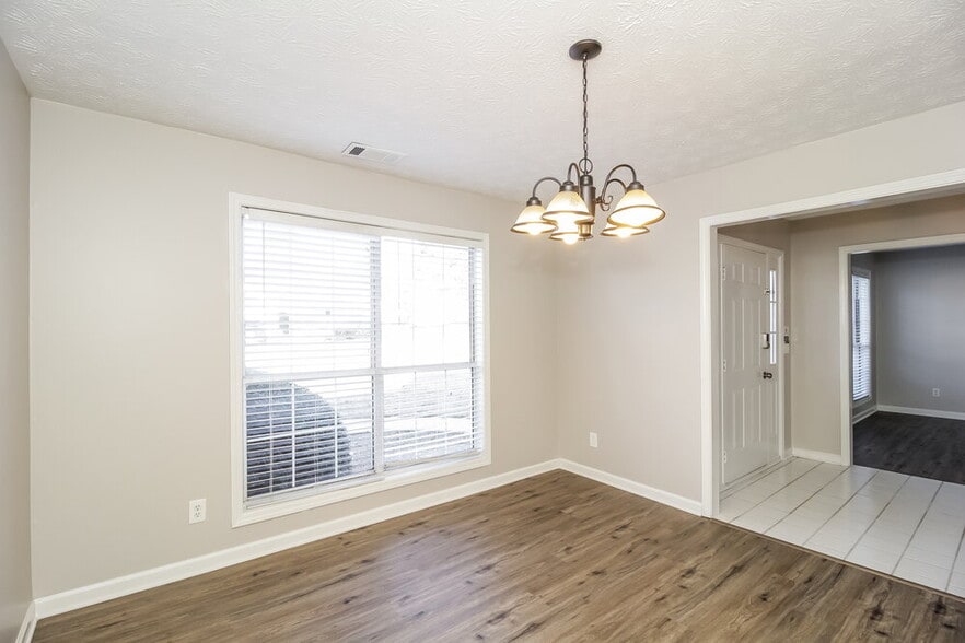 Building Photo - 4505 Legend Hollow Ln