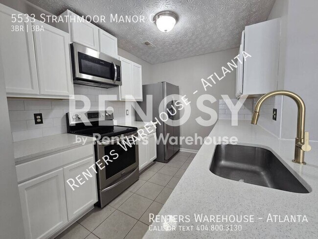 Building Photo - 5533 Strathmoor Manor Cir