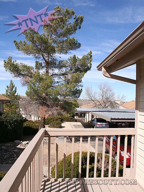 Building Photo - Condo in Montana Villas HOA ~ COMP HOLD