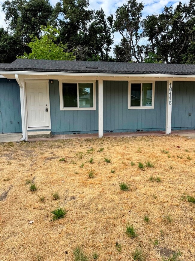 Building Photo - 16116 Mistletoe Ln
