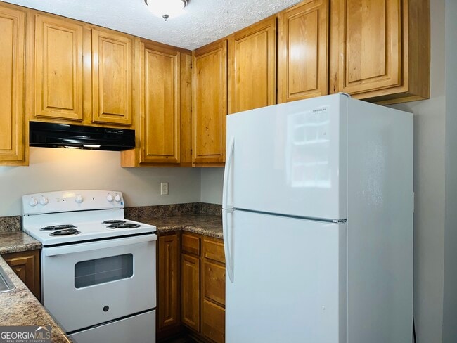 Building Photo - 605 Wilburn Ave