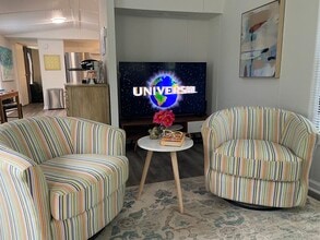 Building Photo - 416 Ranch Rd