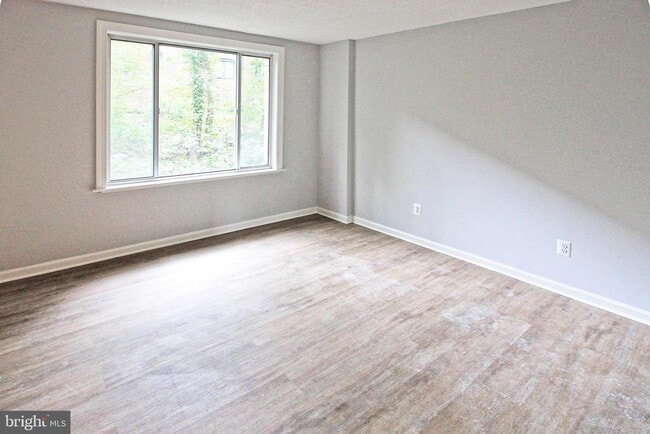 Building Photo - 1730 Arlington Blvd